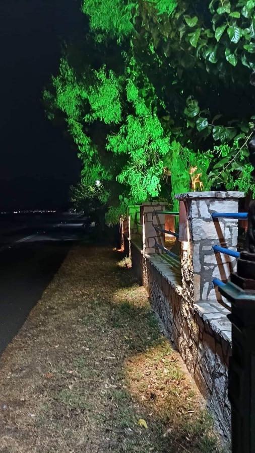 Holiday Tolofona Beach Eratini Luaran gambar